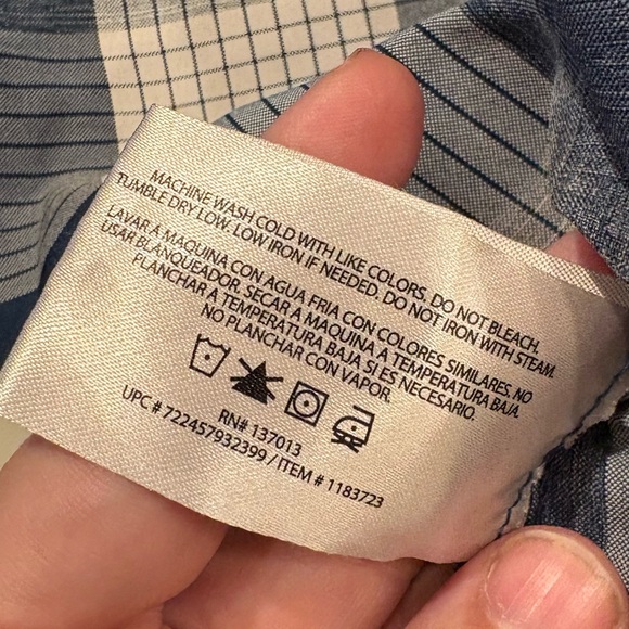 Orvis Button Front Camp Shirt. Blue plaid XL - Picture 4 of 9